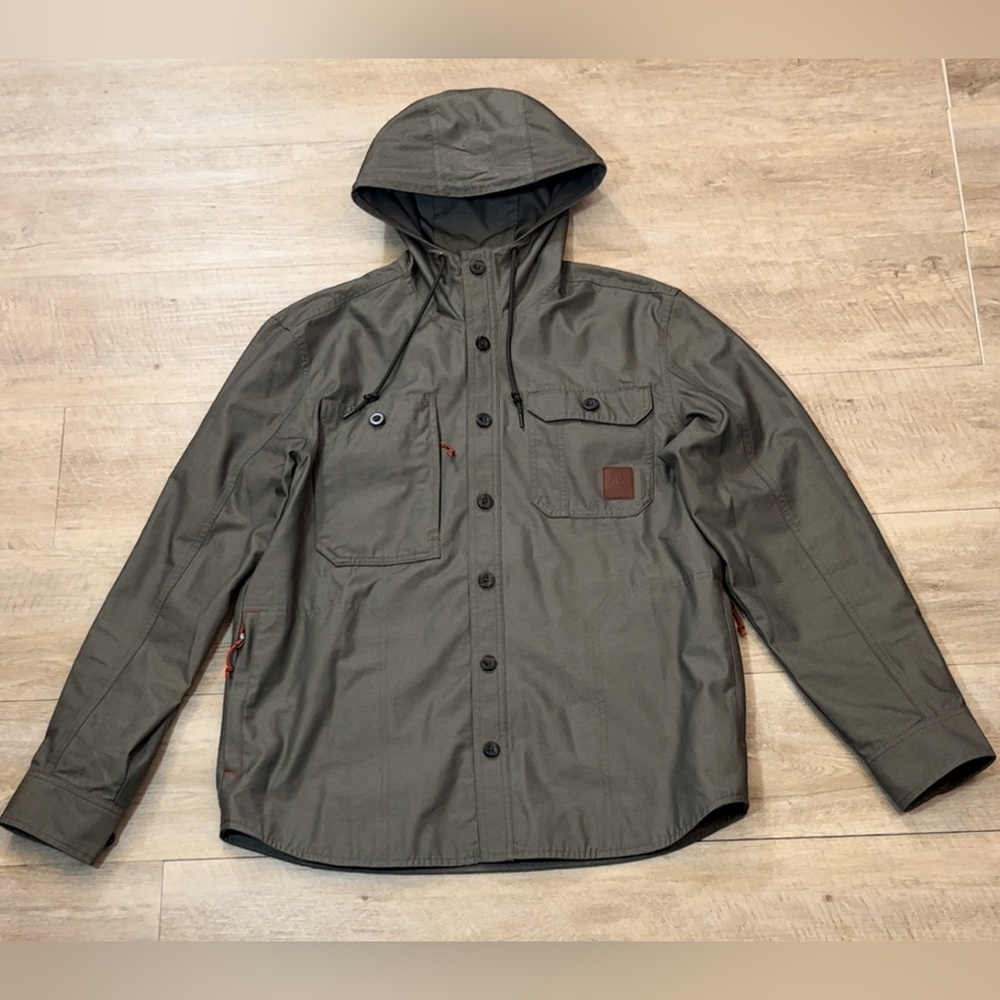 L.L. Bean Men’s Front Button Hooded Jacket Size Medium